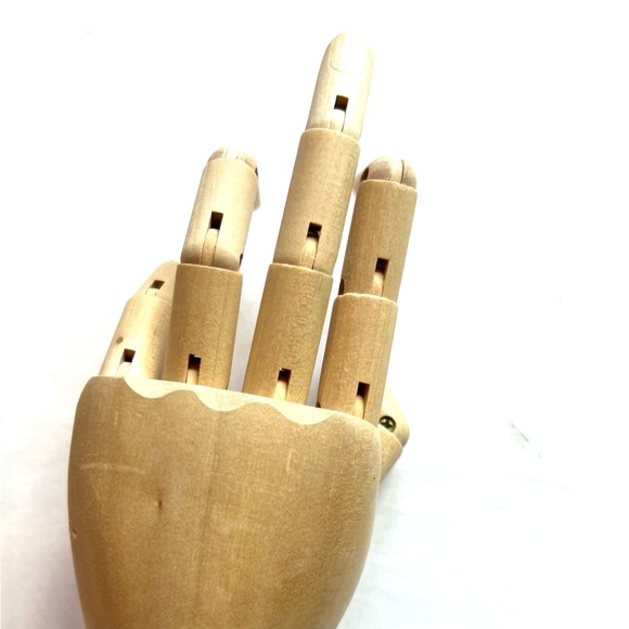 Wooden Articulated Hand Model mannequin hand wood drawing art supplies - Picture 5 of 6